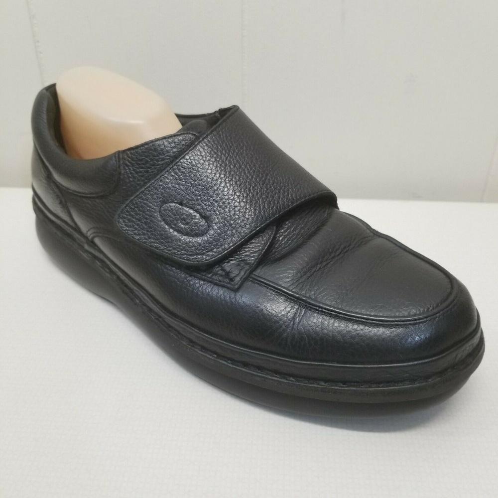 Propet 13 E2 Scandia Strap Black Comfort Shoes